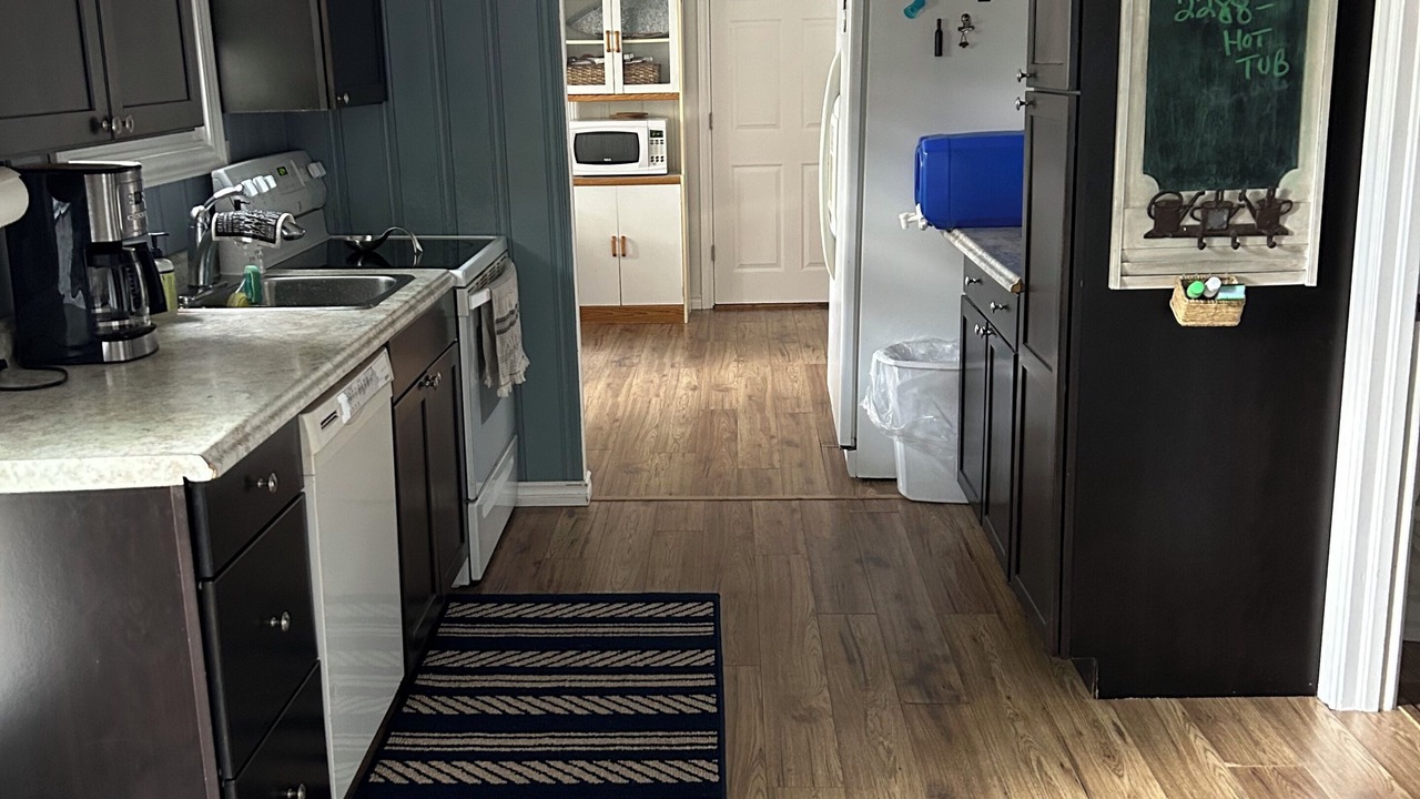 Photo of Kitchen in Georgian Bay