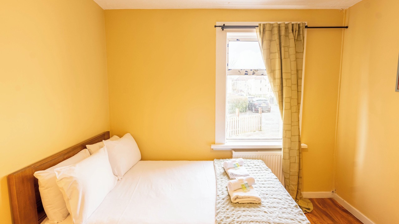 Photo of Bedroom in Paisley