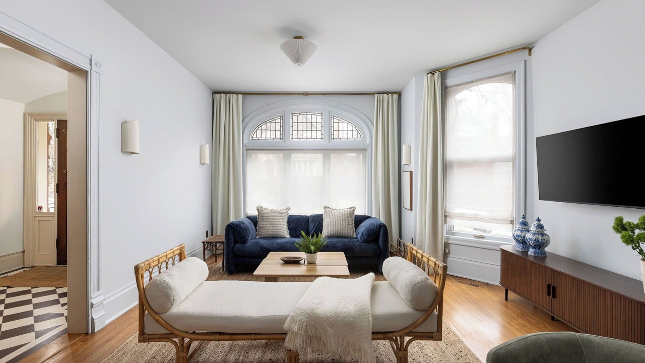 Photo of Livingroom in North Toronto