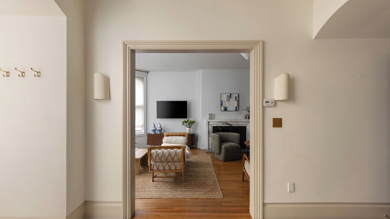 Photo of Livingroom in North Toronto