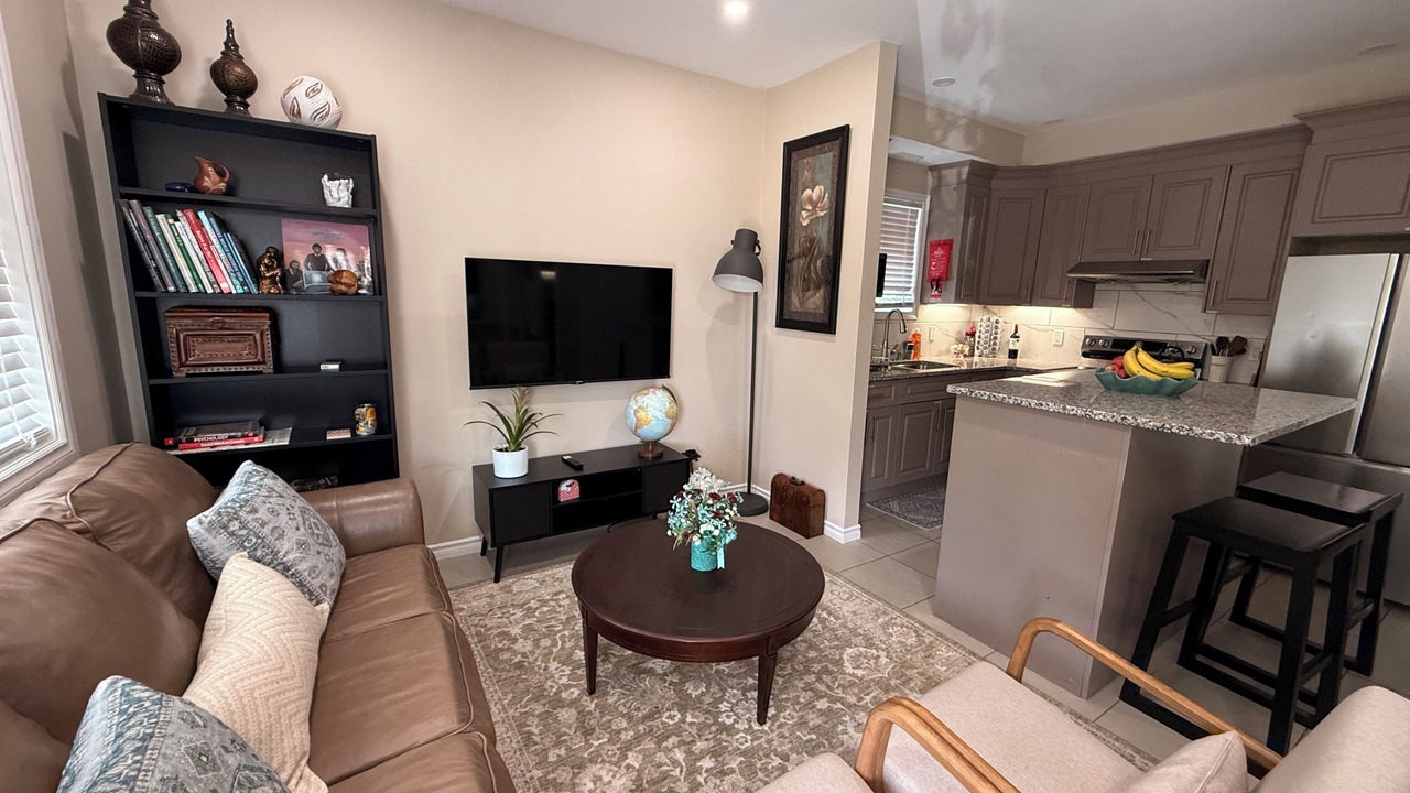 Photo of Livingroom in Sandwich Towne