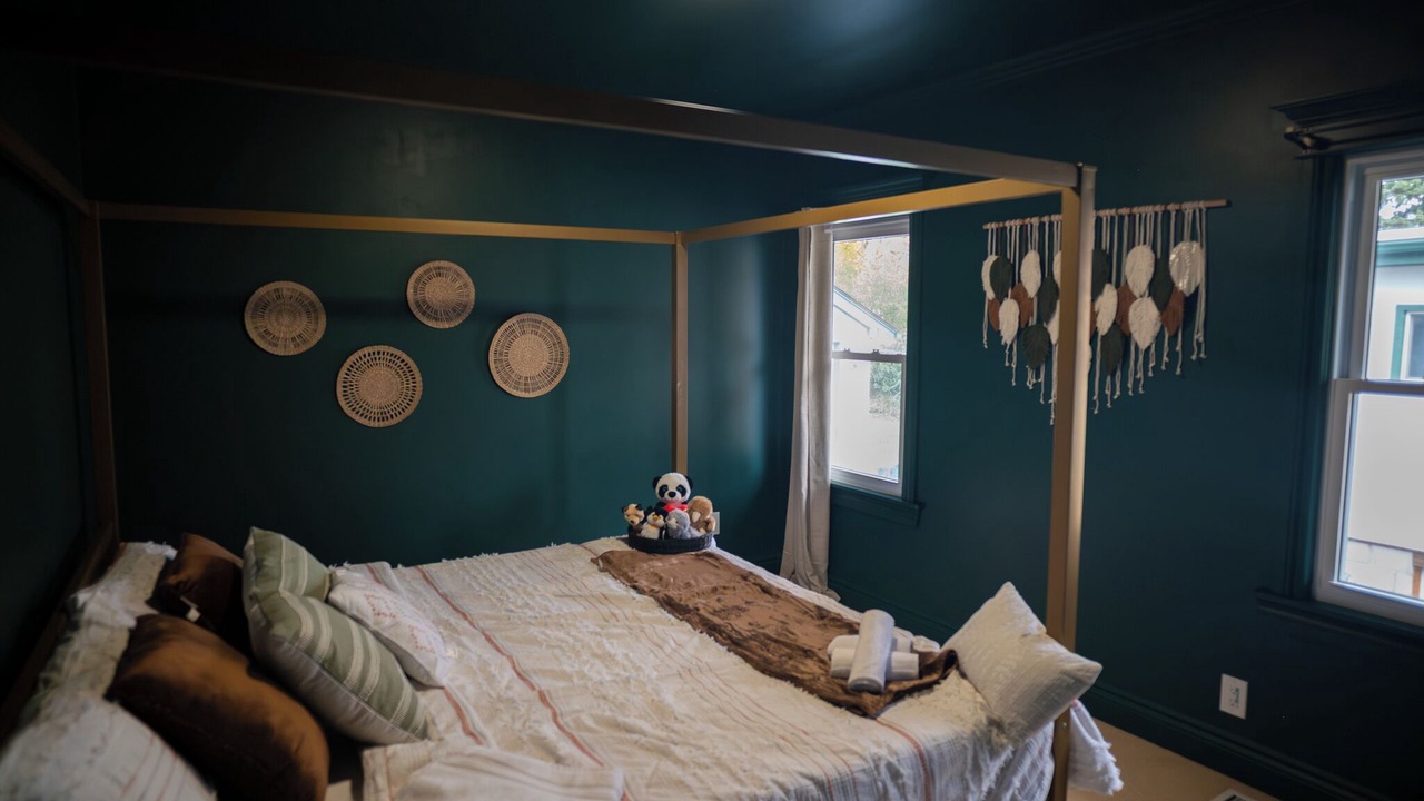 Photo of Bedroom in Thorold