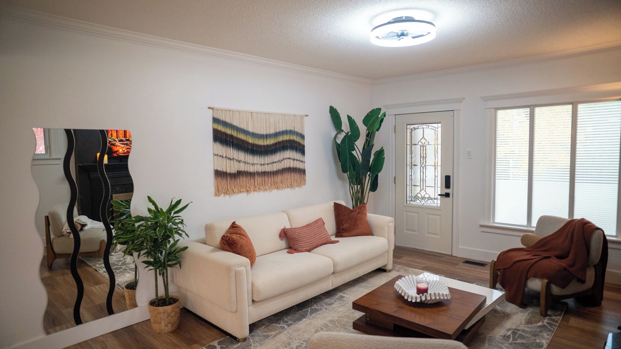 Photo of Livingroom in Thorold
