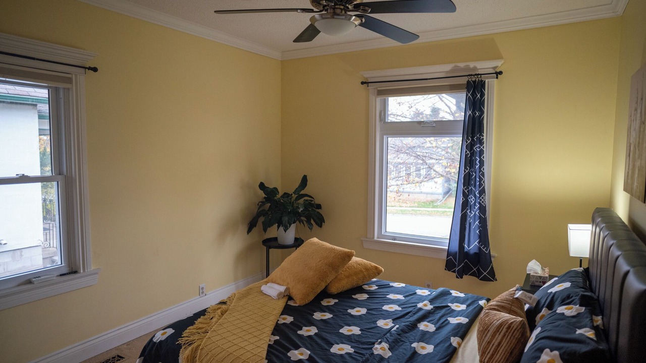 Photo of Bedroom in Thorold