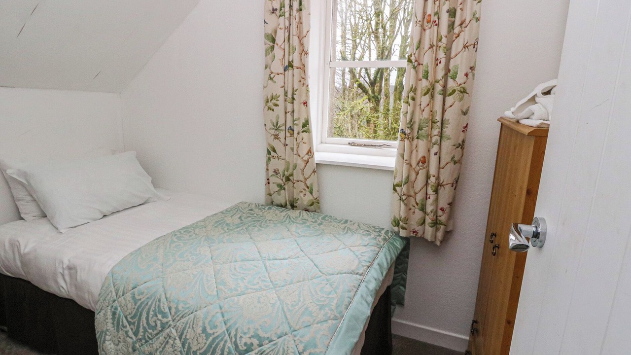 Photo of Bedroom in Inveraray