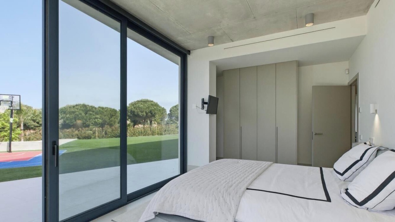 Photo of Bedroom in Perelada