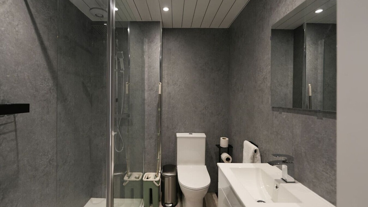 Photo of Bathroom in Troon