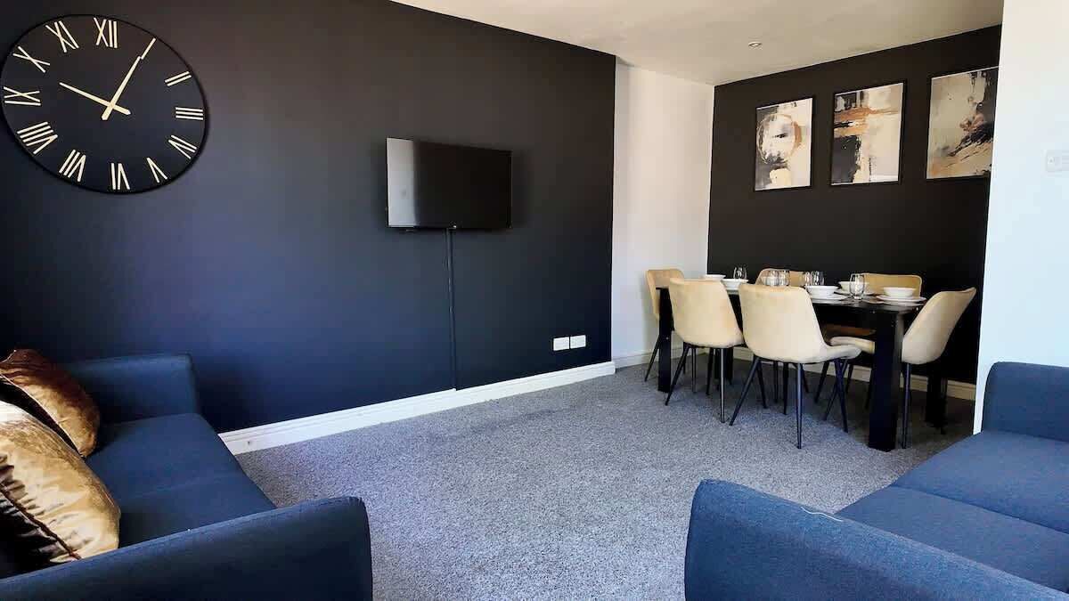 Photo of Livingroom in North Weald