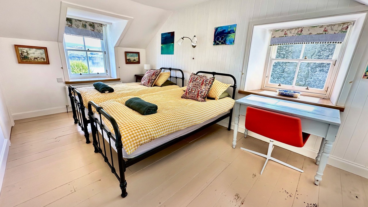 Photo of Bedroom in Inveraray