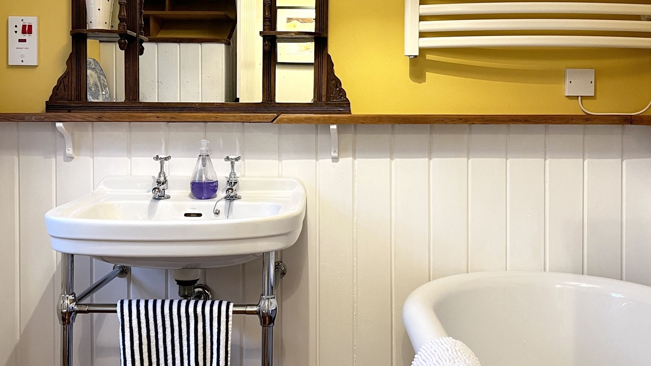 Photo of Bathroom in Inveraray