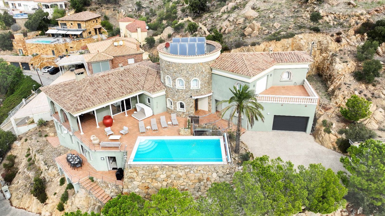 Photo of Outdoor in Palau-Saverdera