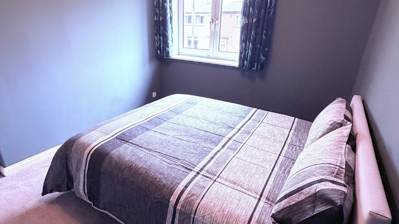 Photo of Bedroom in Shawlands