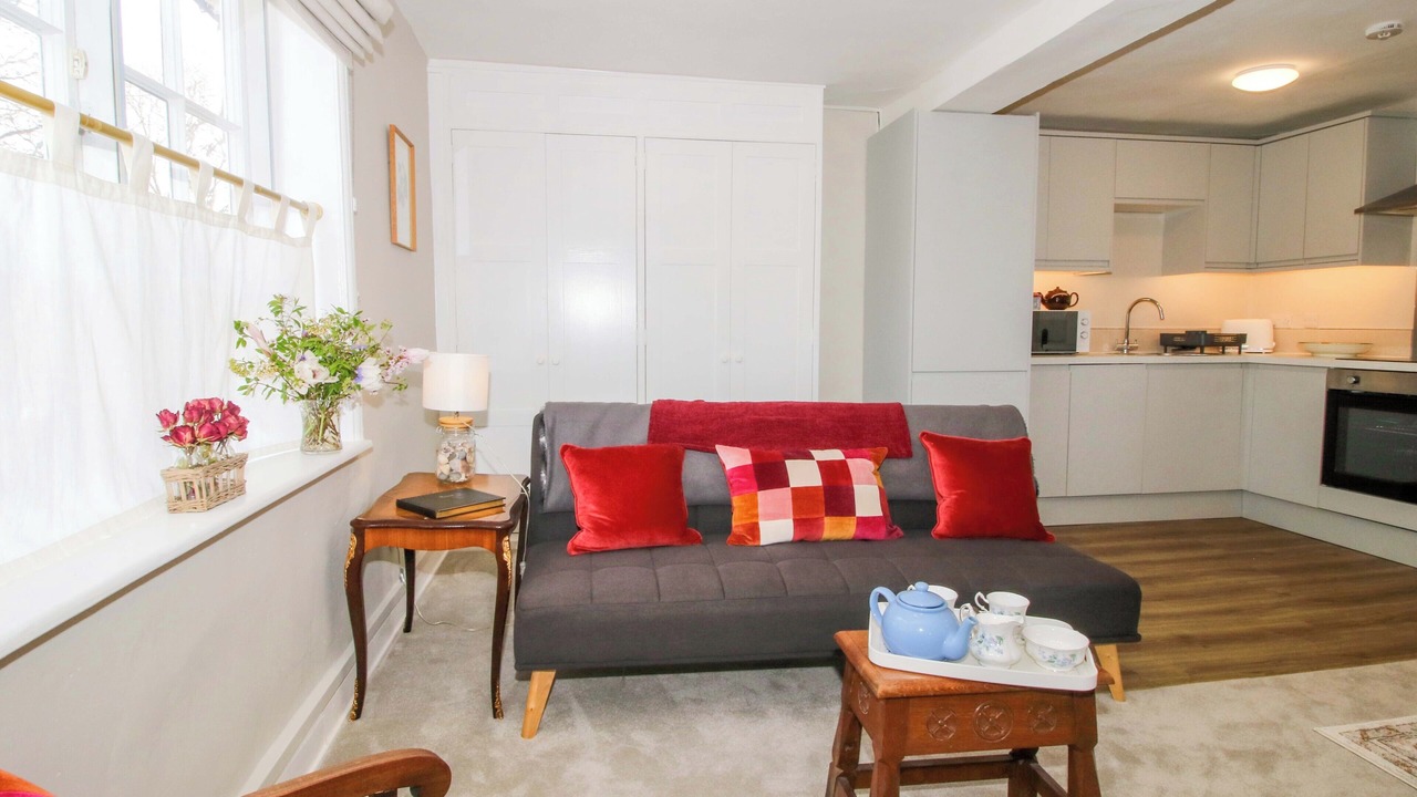 Photo of Livingroom in Albrighton