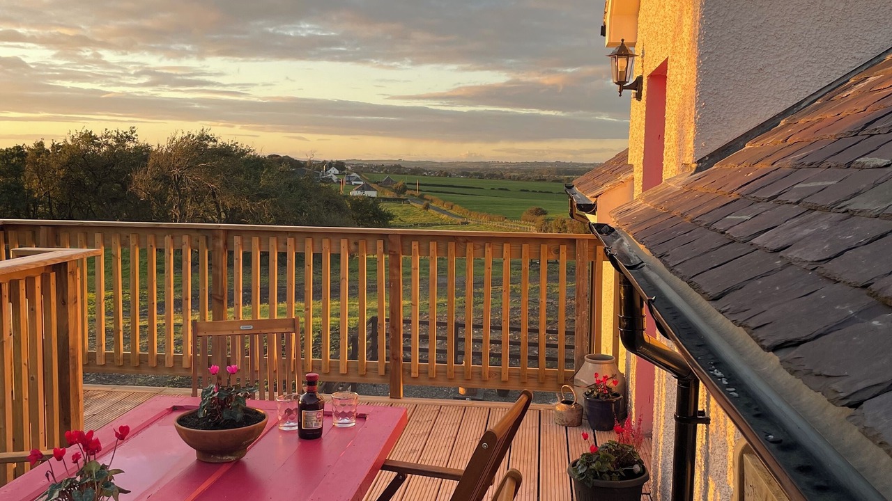Photo of Outdoor in Ochiltree