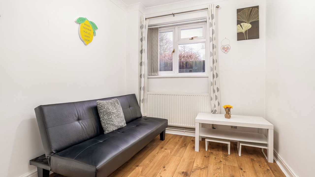 Photo of Livingroom in St Albans