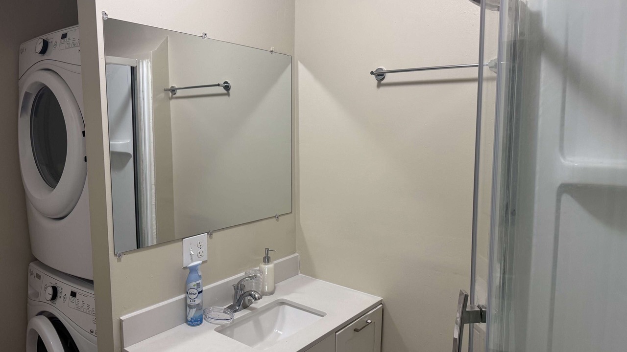 Photo of Bathroom in Grand River South