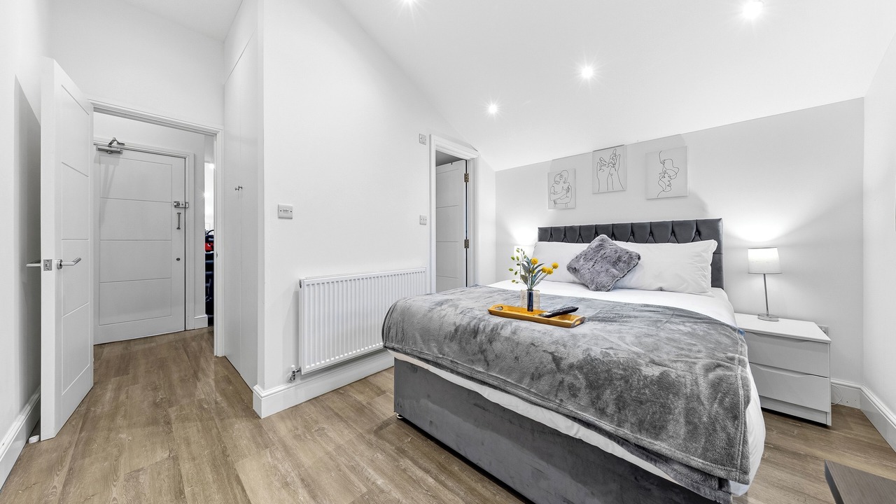 Photo of Bedroom in West Hendon