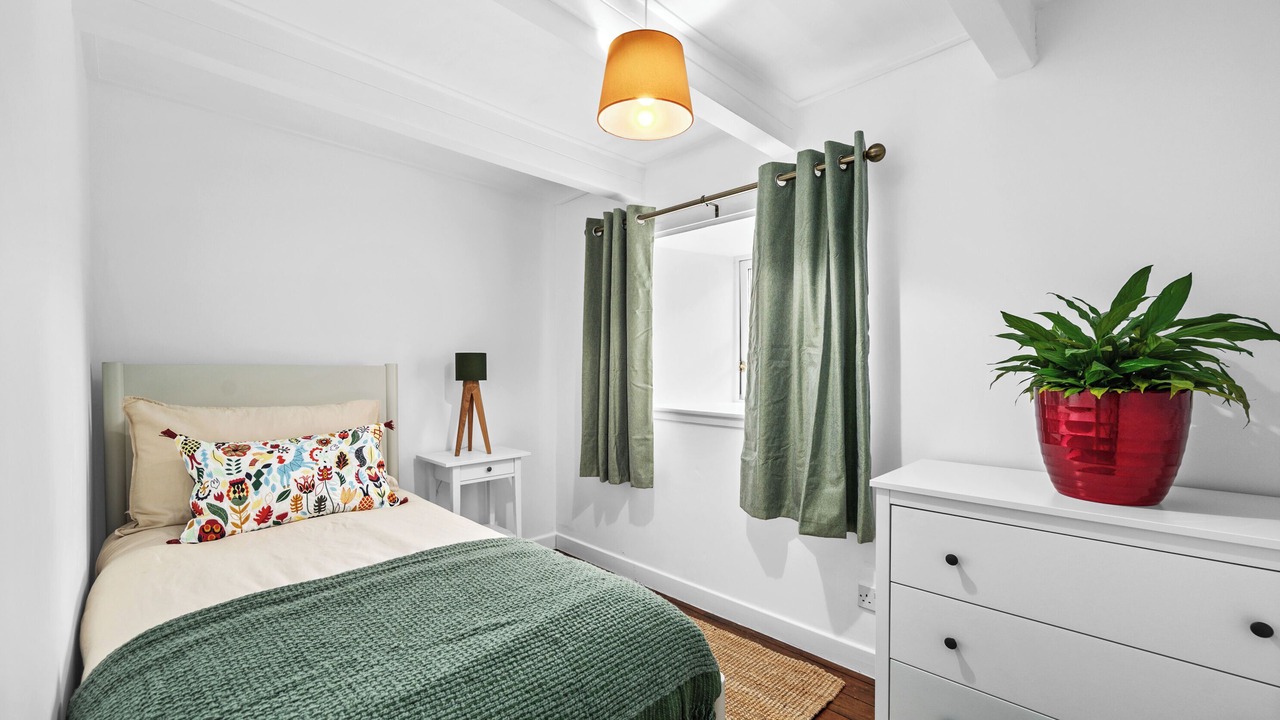 Photo of Bedroom in Inveraray