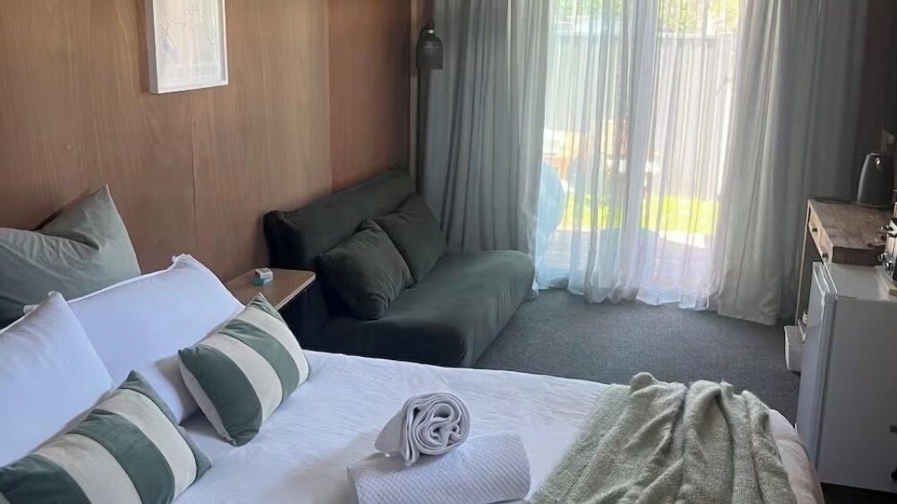 Photo of Bedroom in Lowburn