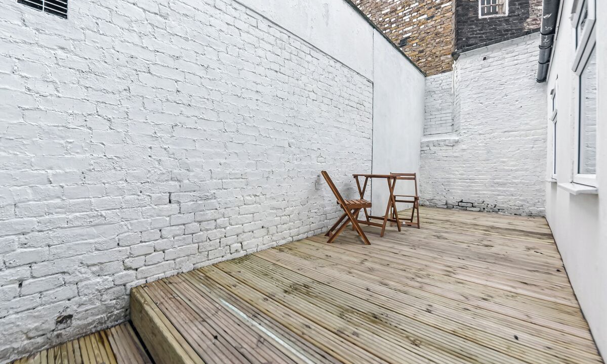 Photo of Outdoor in Warwick