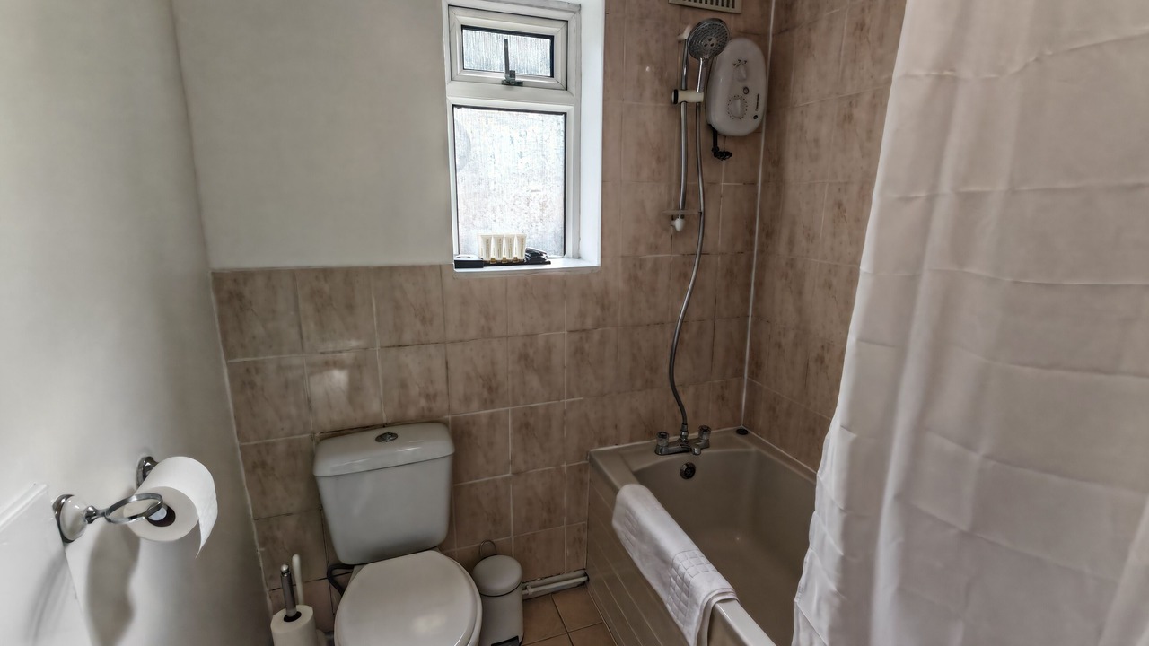 Photo of Bathroom in Borehamwood
