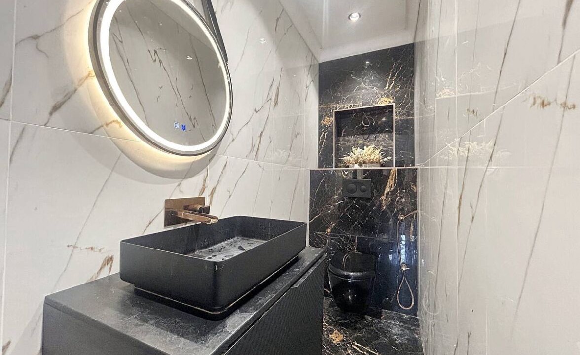 Photo of Bathroom in Luton