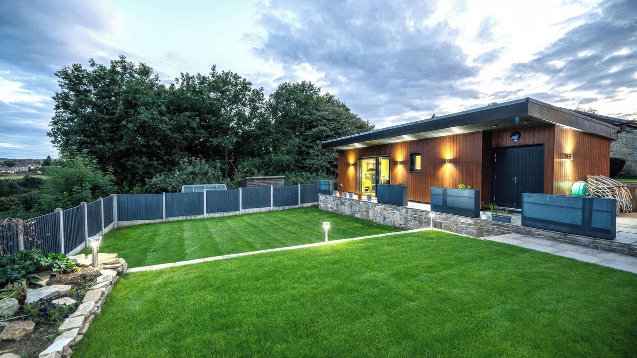 Photo of Outdoor in Honley
