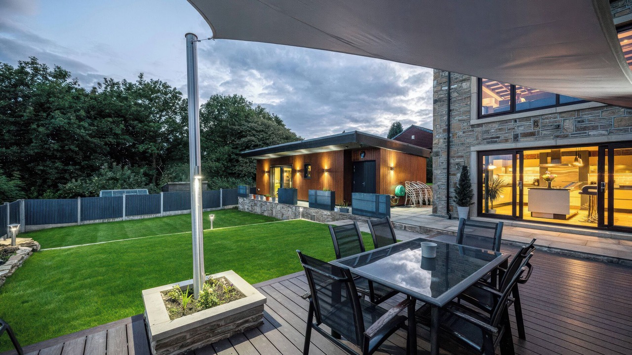 Photo of Outdoor in Honley