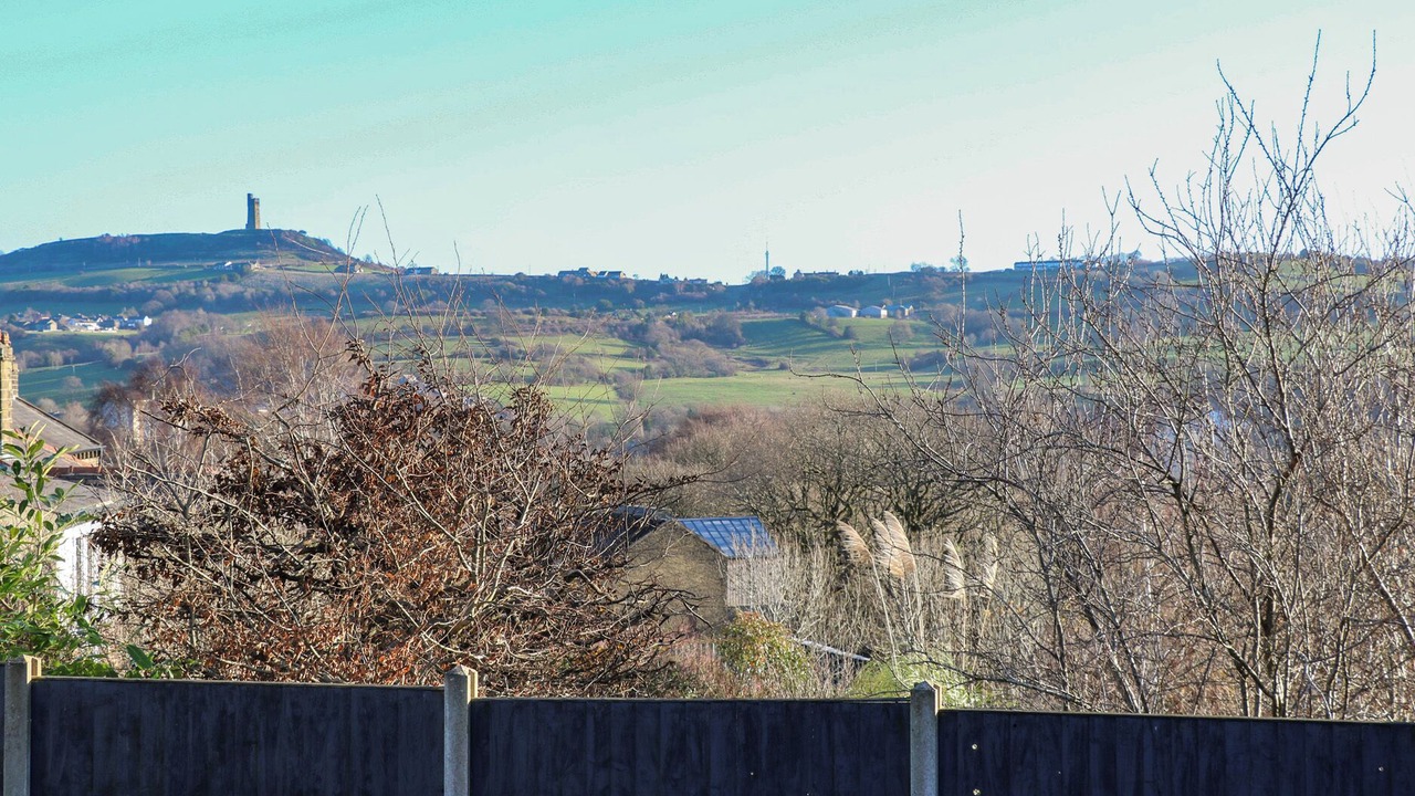 Photo of Others in Honley