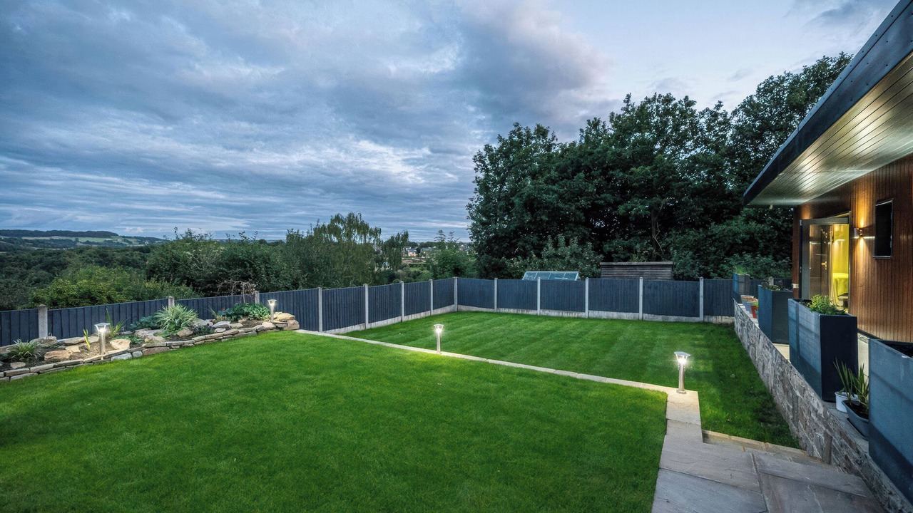 Photo of Outdoor in Honley