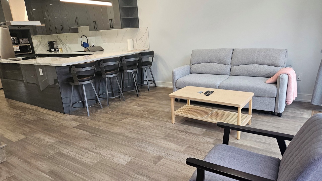 Photo of Livingroom in Old East York