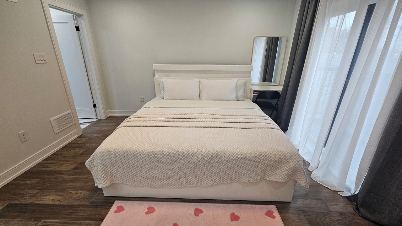 Photo of Bedroom in Old East York