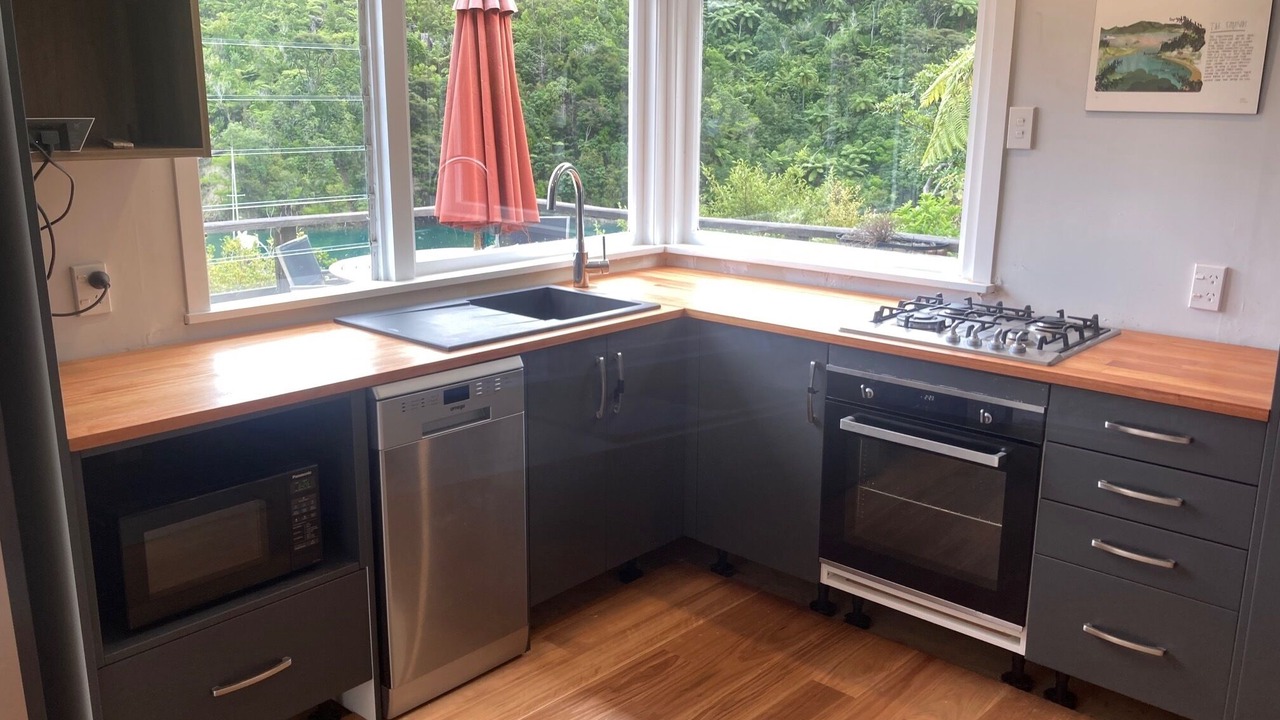 Photo of Kitchen in Double Cove