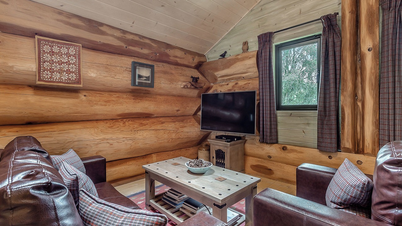 Photo of Bedroom in Glen Urquhart