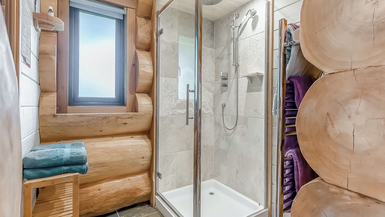 Photo of Bathroom in Glen Urquhart