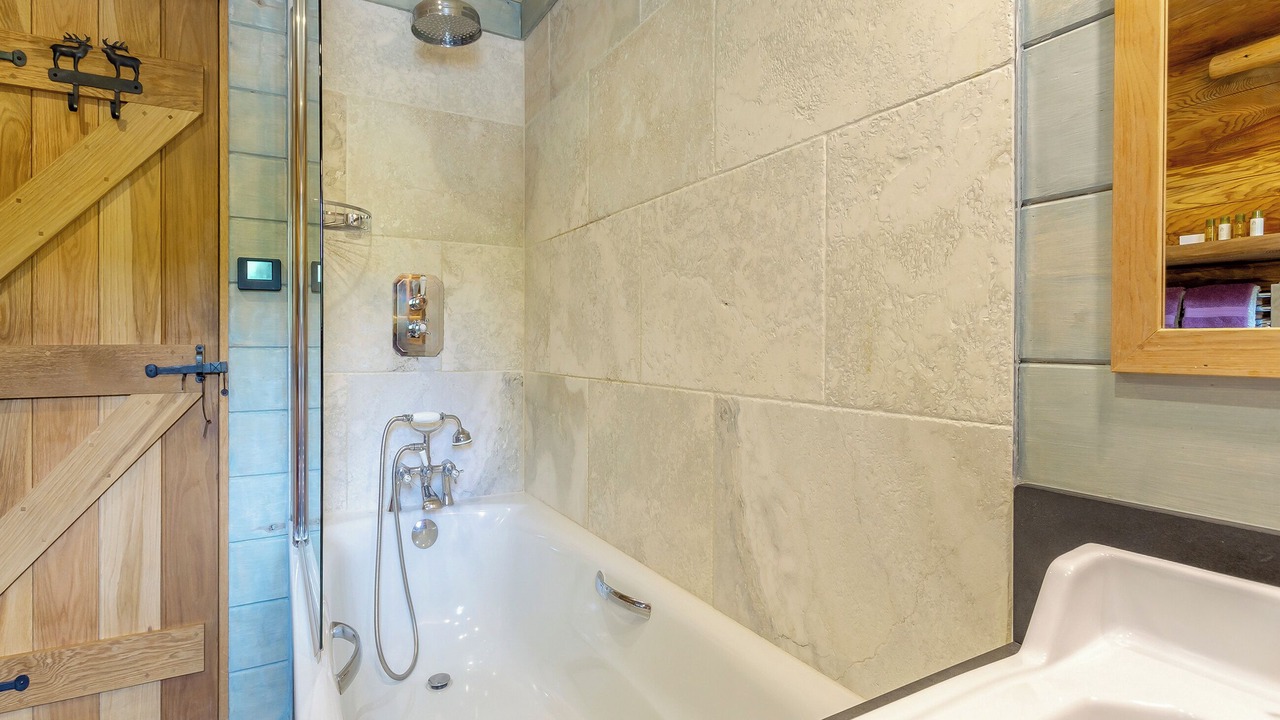 Photo of Bathroom in Glen Urquhart