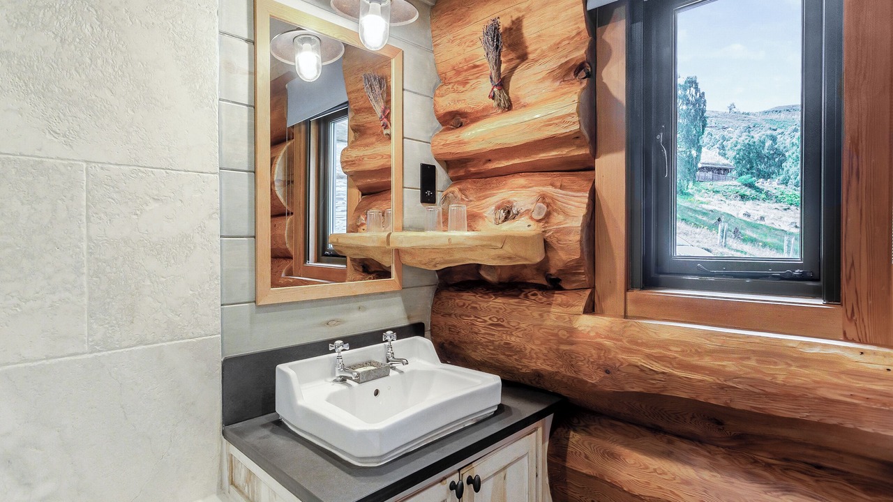 Photo of Bathroom in Glen Urquhart