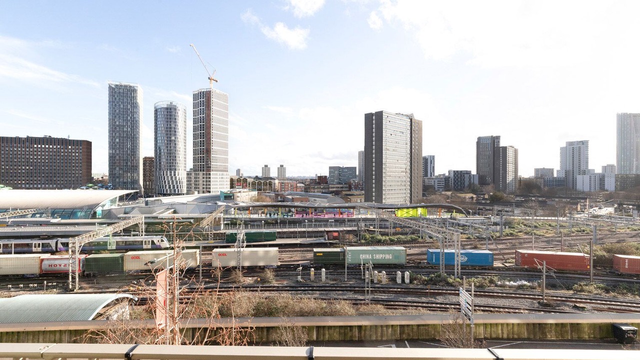 Photo of Others in Stratford and New Town