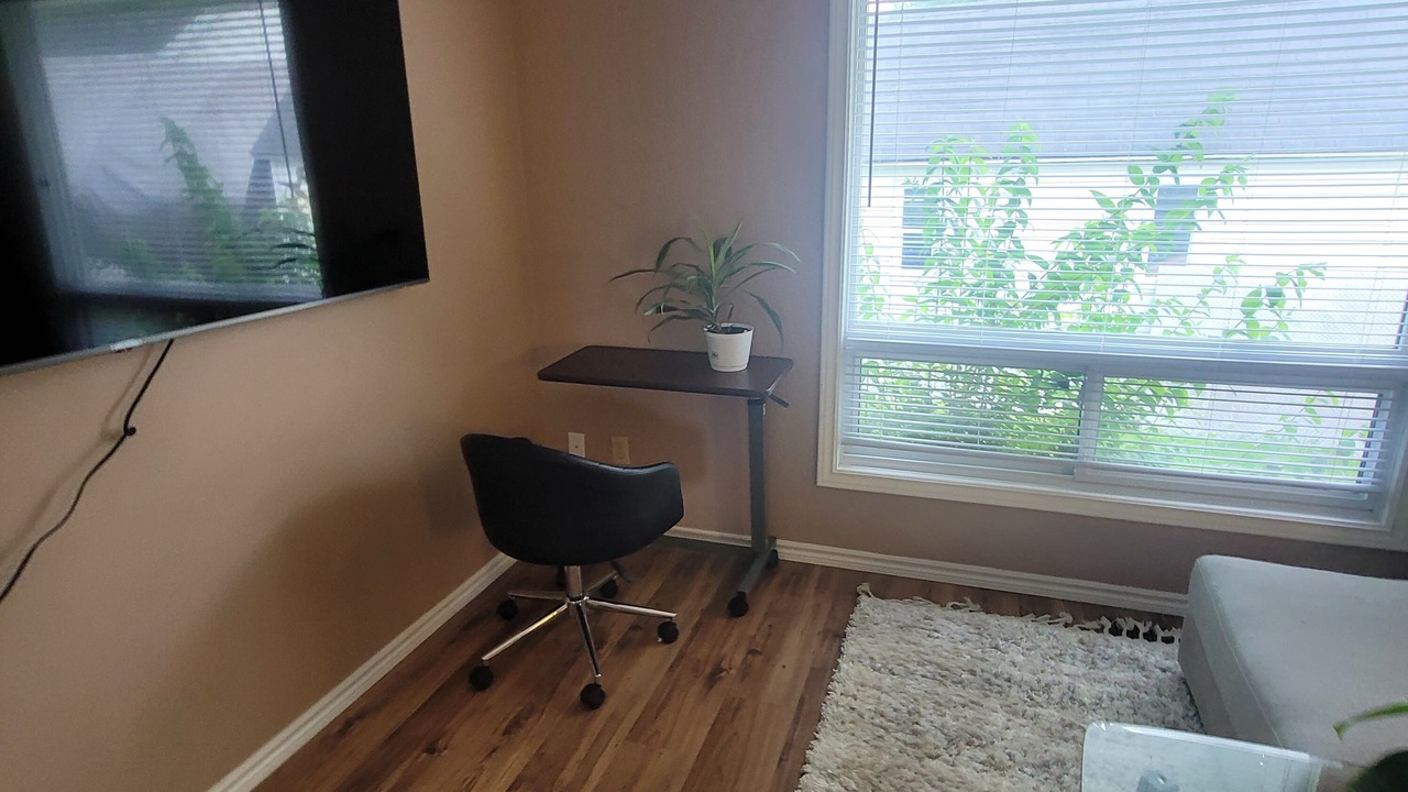 Photo of Bedroom in Chatham-Kent