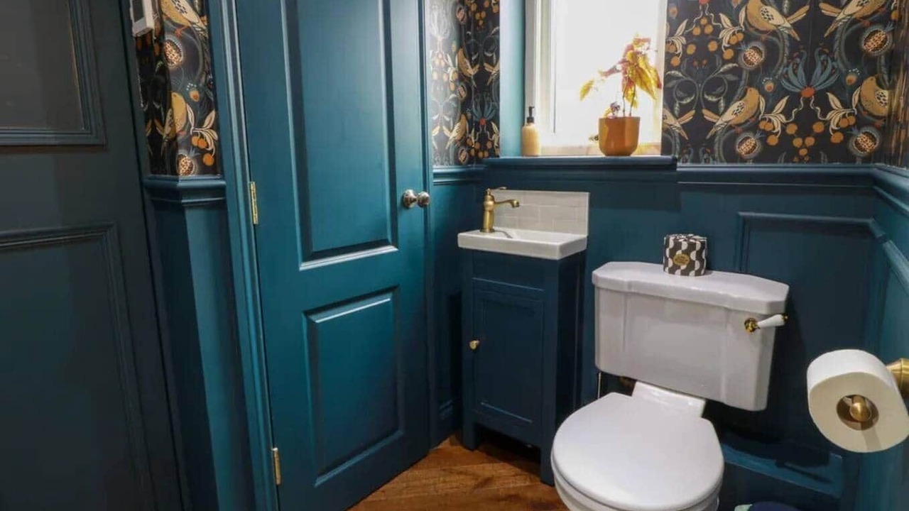 Photo of Bathroom in Gatehouse-of-Fleet