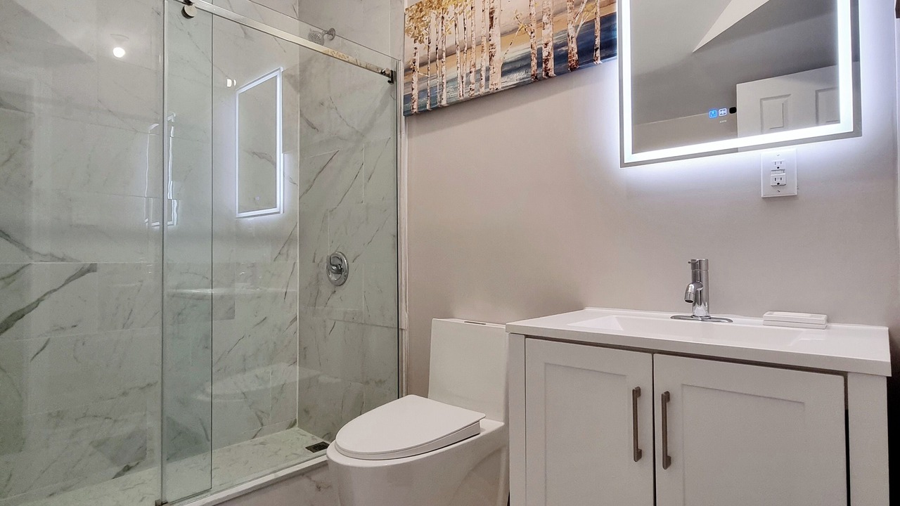 Photo of Bathroom in Fort Erie
