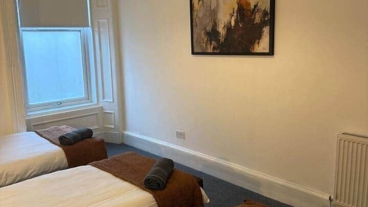 Photo of Bedroom in Kelvinbridge