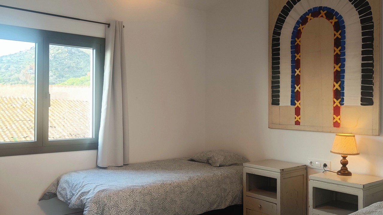 Photo of Bedroom in Palau-Saverdera