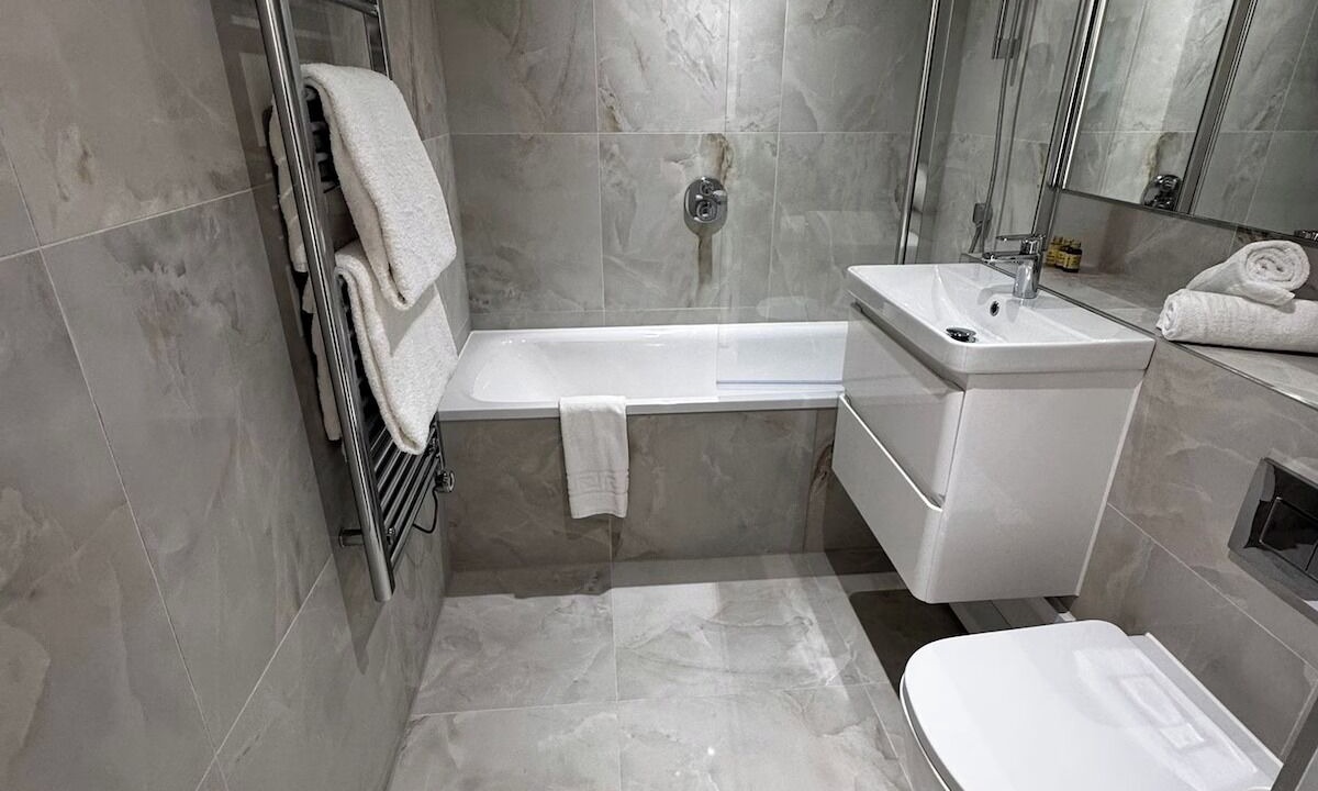 Photo of Bathroom in Boleyn