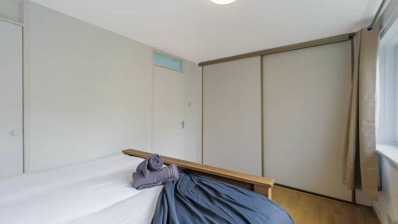 Photo of Bedroom in Paisley