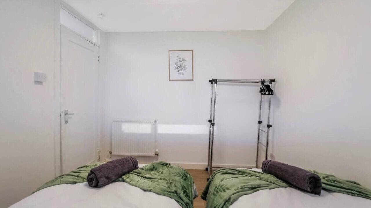 Photo of Bedroom in Paisley