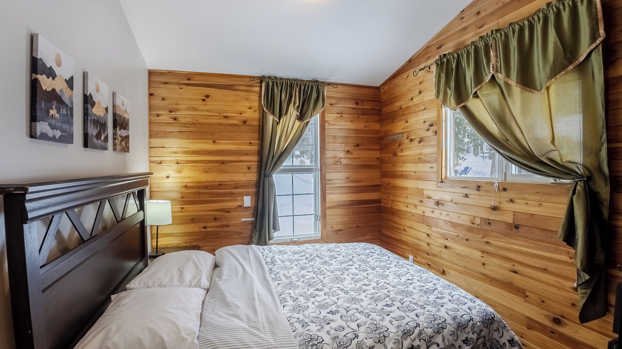 Photo of Bedroom in Arden