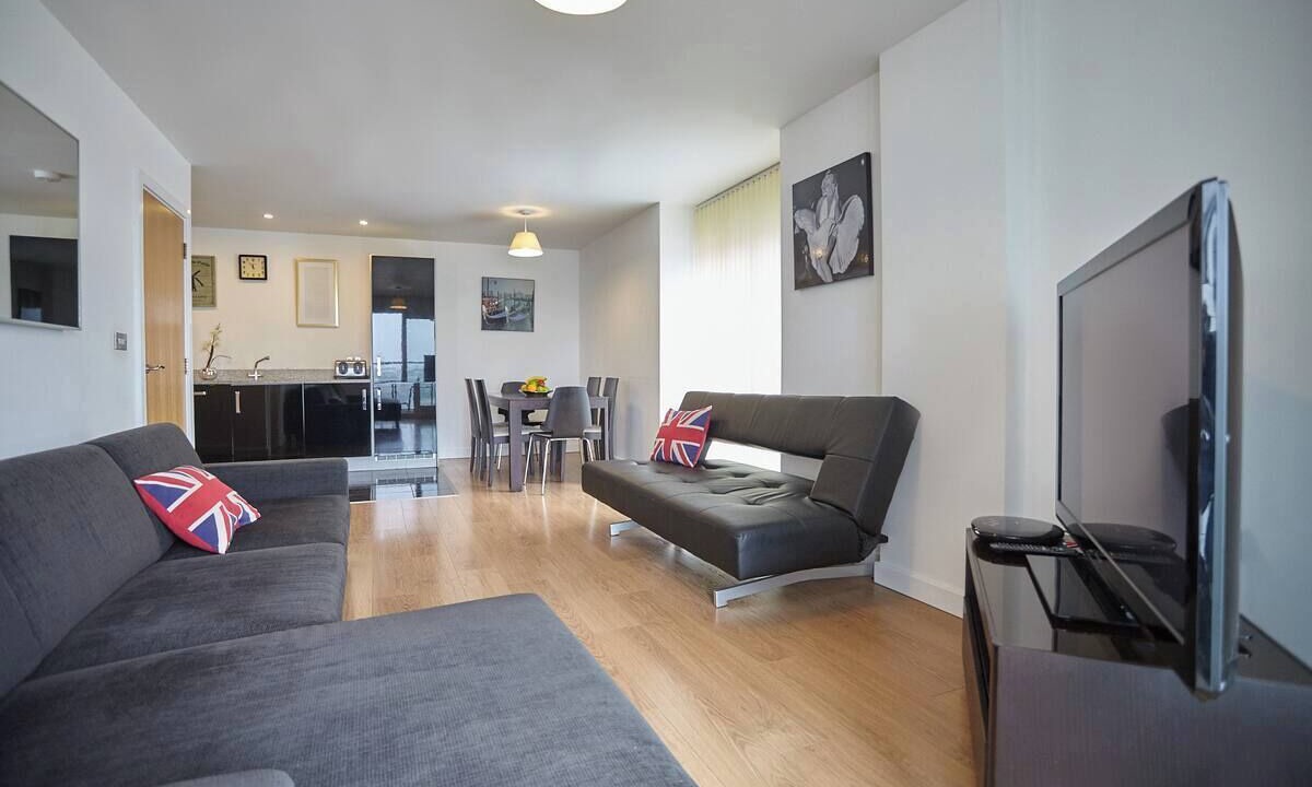 Photo of Livingroom in Peninsula