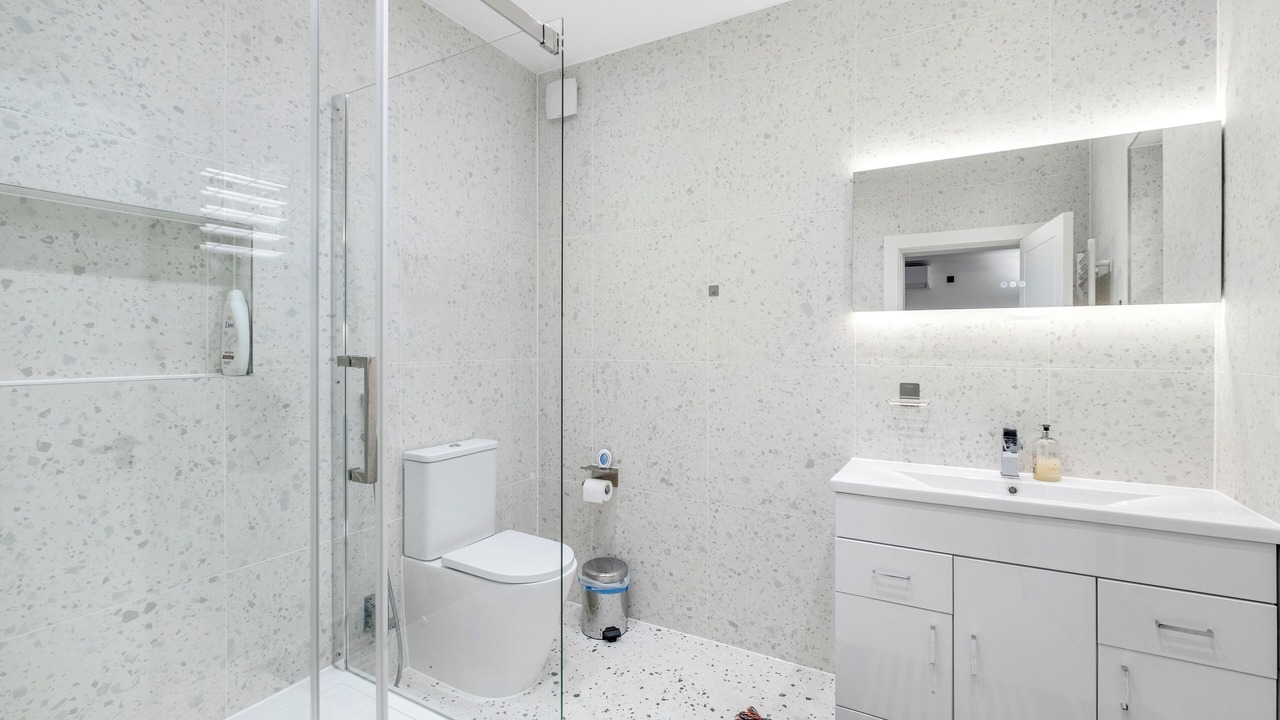 Photo of Bathroom in Redbridge