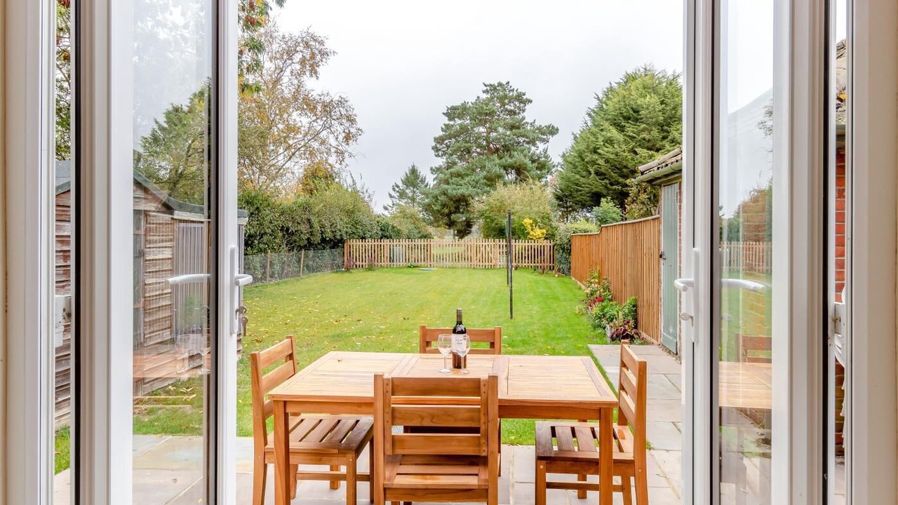 Photo of Outdoor in Knodishall